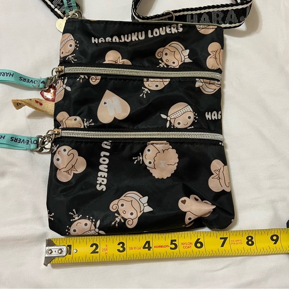 Harajuku Lovers 3 Zipper Crossbody purse by Gwen Stefani - Picture 7 of 7